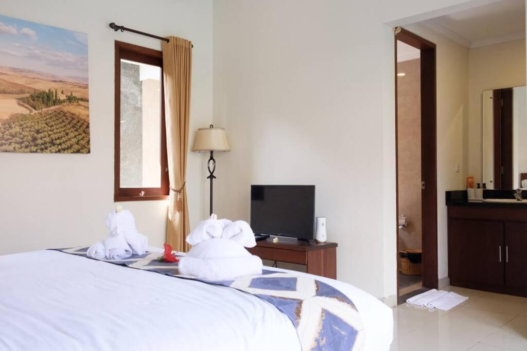 Villa Akmali Berawa - 3 Bedrooms Canggu  Exterior photo